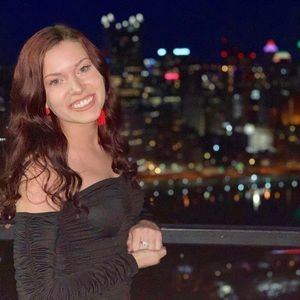 Meet your Posher, Julia